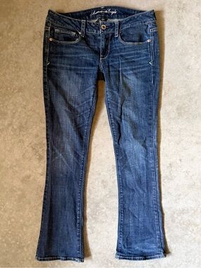 American Eagle Skinny Kick Jeans